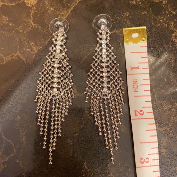 NWOT Nordstrom Rhinestones Dangle Earrings! - Picture 3 of 7